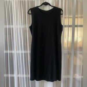 Sleeveless Black Dress